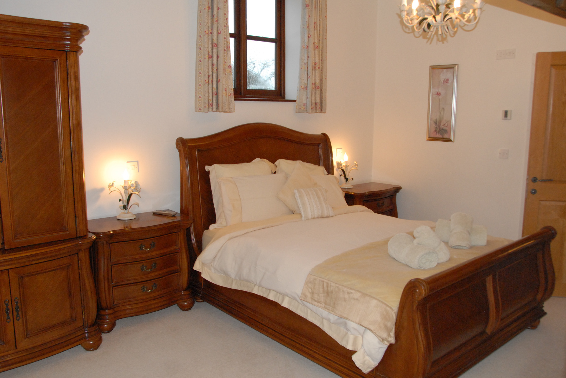 Holiday cottages North Devon Luxury bed